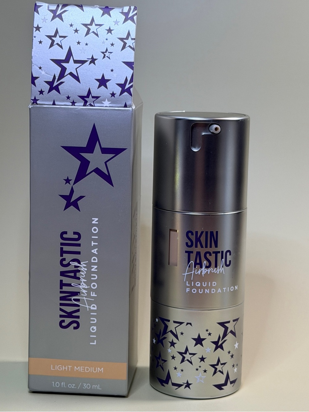 Airbrush Liquid Foundation - Light Medium (Silver Packaging)